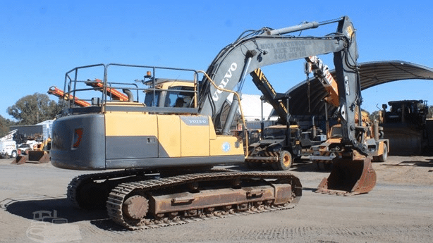 2013 Used Volvo EC220DL Excavators