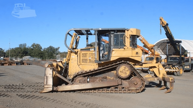 2006 Used Caterpillar D6R III Bulldozers