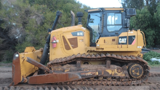 2011 Used Caterpillar D7E Bulldozers