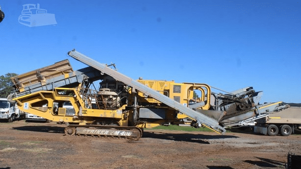 2011 Used Striker CM400 Cone Crushers