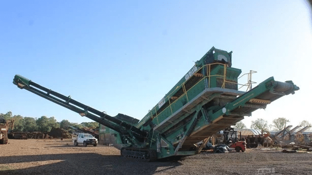 2014 Used Mccloskey S190 2DT Screening Plants