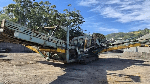2008 Used Powerscreen Warrior 1800 Screening Plants