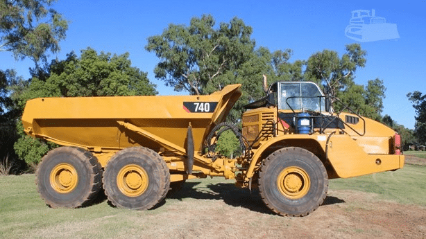 2005 Used Caterpillar 740 Dump Truck