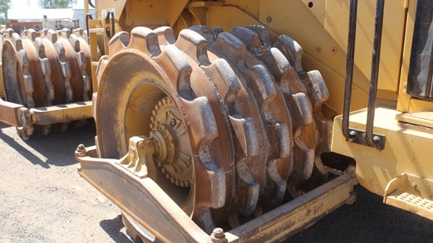 2003 Used Caterpillar 825G II Roller Compactors