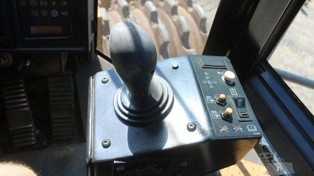2003 Used Caterpillar 825G II Roller Compactors