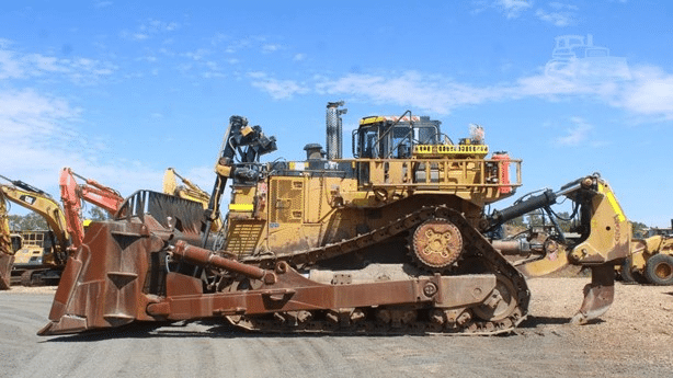 2010 Used Caterpillar D11T Bulldozers