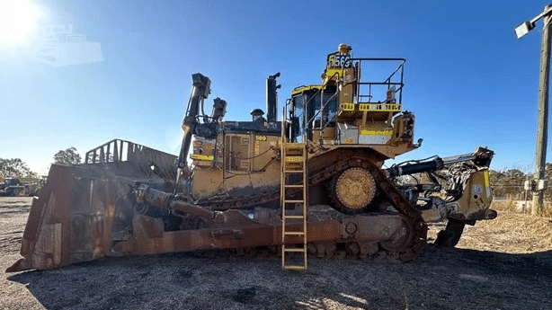 2010 Used Caterpillar D11T Bulldozers