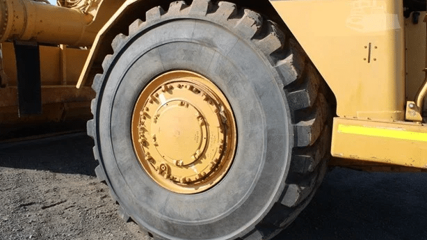 2001 Used Caterpillar 631G Scrapers