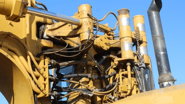 2001 Used Caterpillar 631G Scrapers