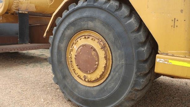 2001 Used Caterpillar 631G Scrapers