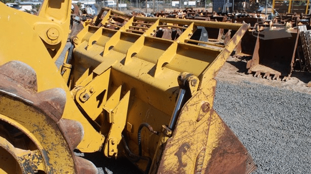 1995 Used Caterpillar 938F Loaders
