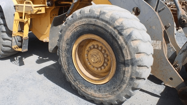 2005 Used Volvo L70E Loaders