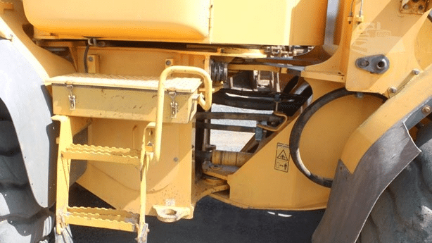 2005 Used Volvo L70E Loaders