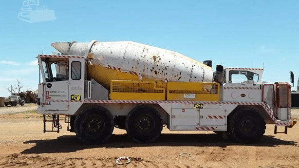 2012 Used JACON TRANSMIX 10000 Concrete Agitator