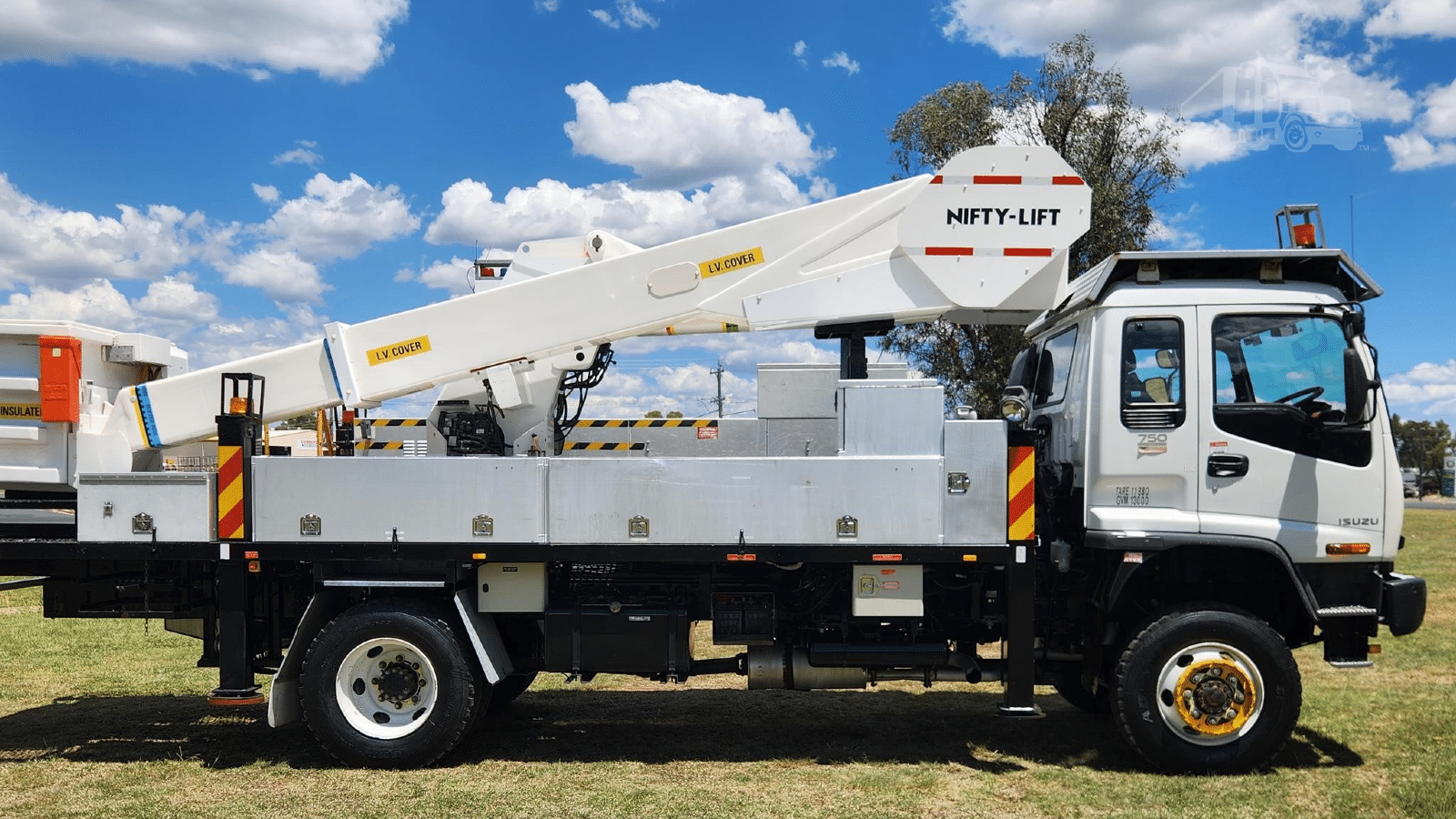 2005 Used Isuzu FTS Cherry Picker