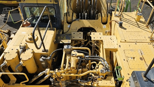 2010 Used Komatsu PC1250 LC-8 Excavators