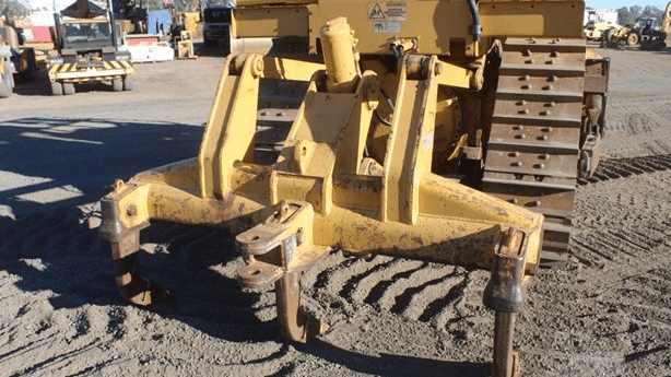 2006 Used Caterpillar D6R III Bulldozers