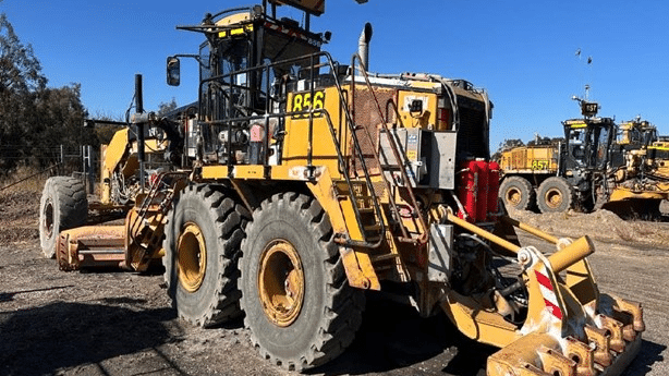 2010 Used Caterpillar 16M Graders