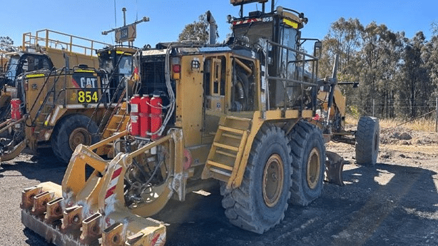 2010 Used Caterpillar 16M Graders