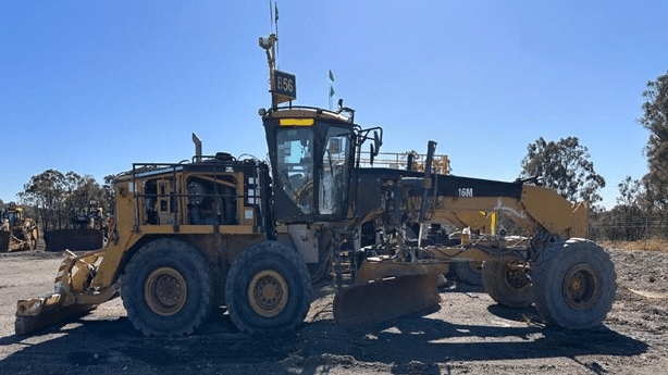 2010 Used Caterpillar 16M Graders