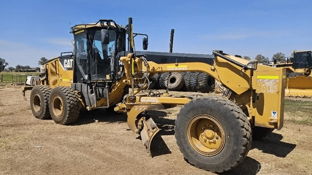 2010 Used Caterpillar 140M Graders