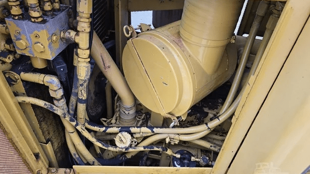 1992 Used Caterpillar D7H II Bulldozers
