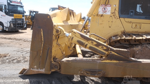 2016 Used Komatsu D275AX-5E0 Bulldozers