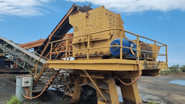 2005 Used Kum Bee 3 Impact Crushers
