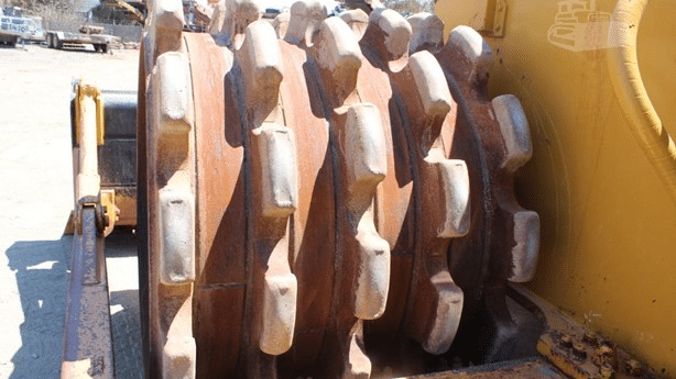 2007 Used Caterpillar 825H Roller Compactors