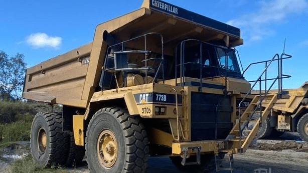 1987 Used Caterpillar 773 Dump Truck