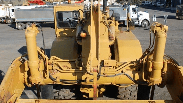 2001 Used Caterpillar 631G Scrapers