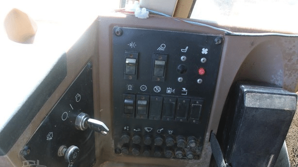 1995 Used Caterpillar 938F Loaders