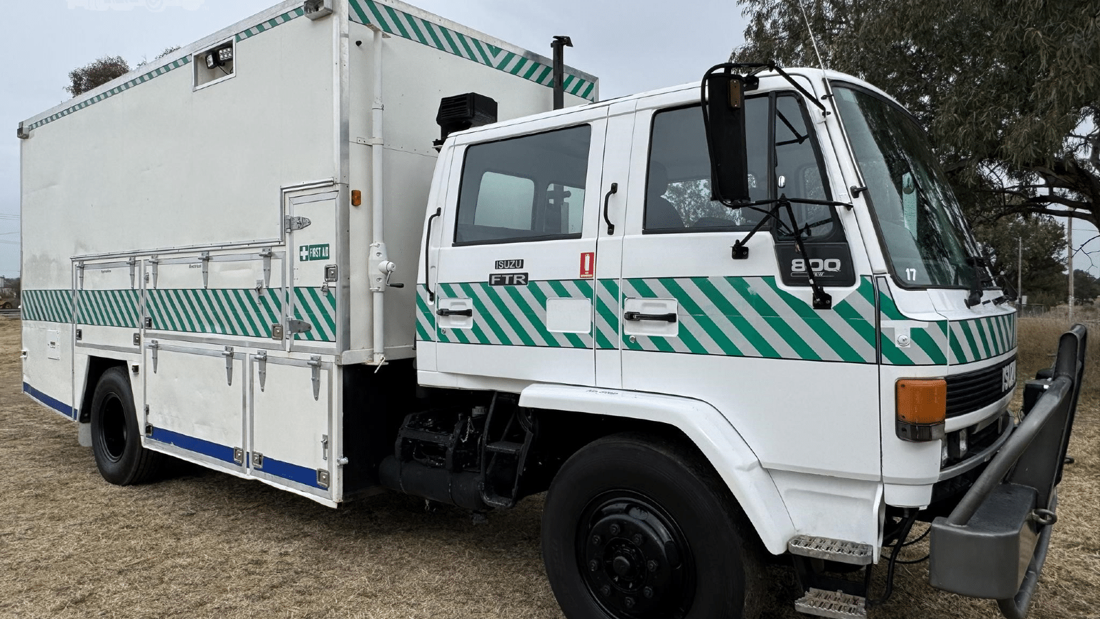 1990 Used Isuzu FTR800 Service Truck