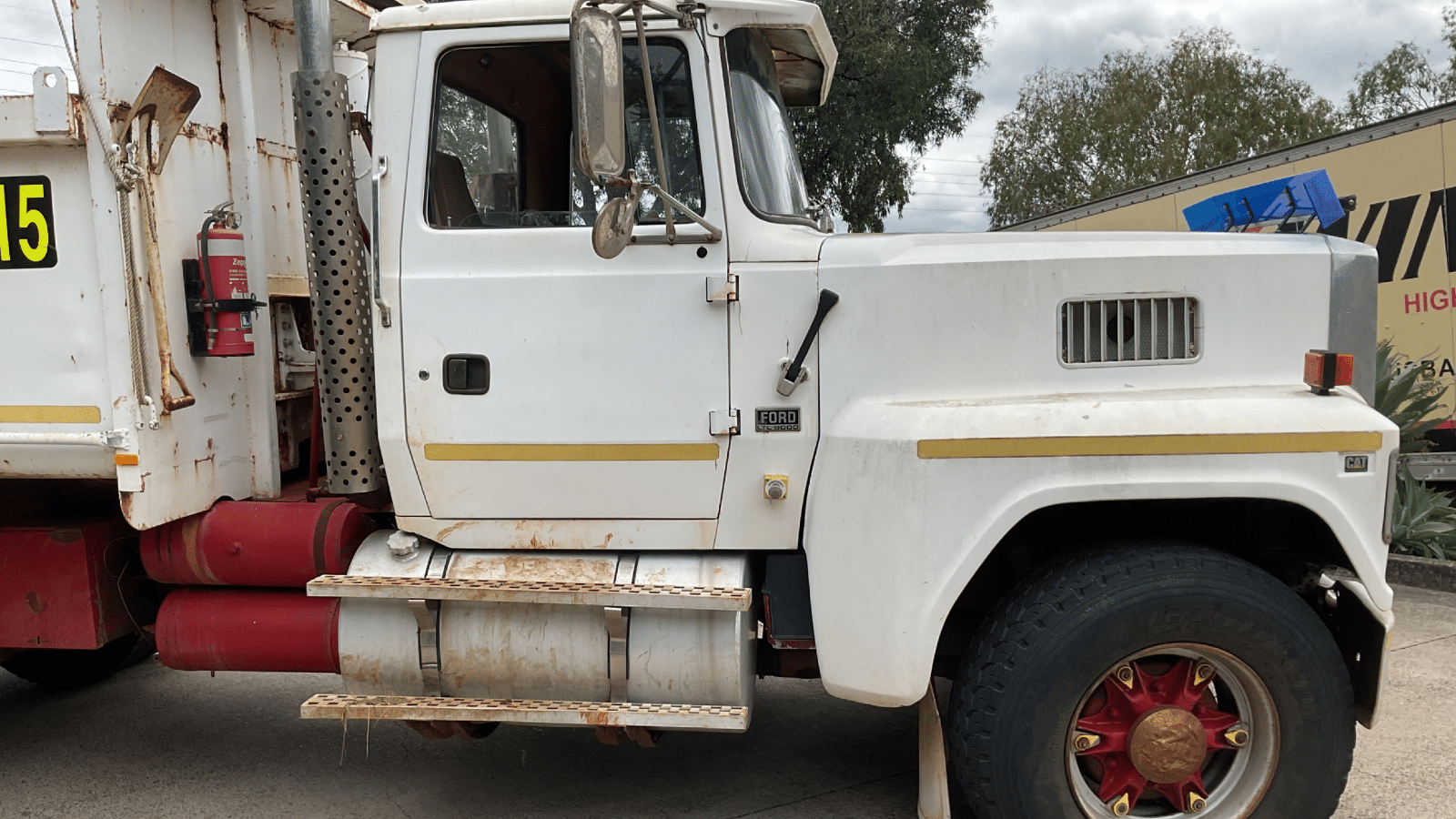 1984 Used Ford Trucks LTL9000 Tipper