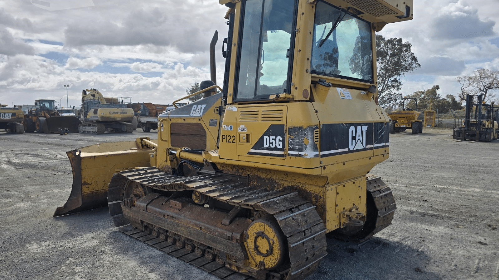 2006 Used Caterpillar D5G XL Bulldozers