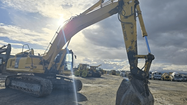 2005 Used Komatsu PC3000-7 Excavators
