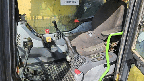 2010 Used Komatsu PC1250 LC-8 Excavators