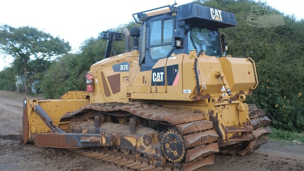 2011 Used Caterpillar D7E Bulldozers
