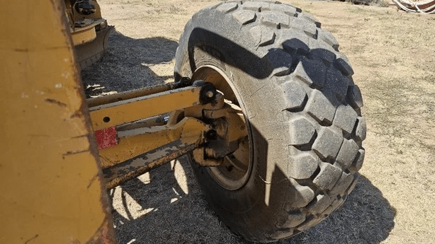 2010 Used Caterpillar 140M Graders