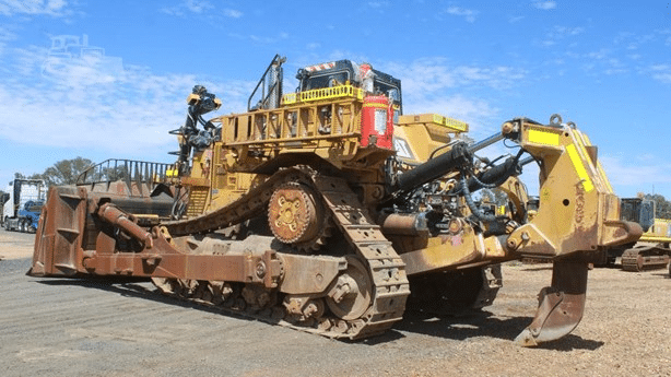 2010 Used Caterpillar D11T Bulldozers