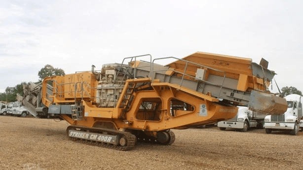2015 Used Striker CM400 Cone Crushers