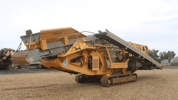 2015 Used Striker CM400 Cone Crushers