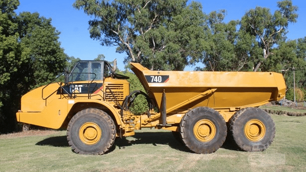 2005 Used Caterpillar 740 Dump Truck