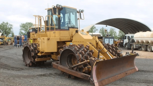 2005 Used Caterpillar 815F Roller Compactors