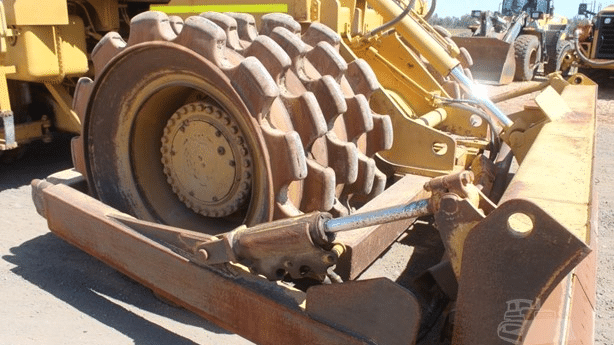 2003 Used Caterpillar 825G II Roller Compactors