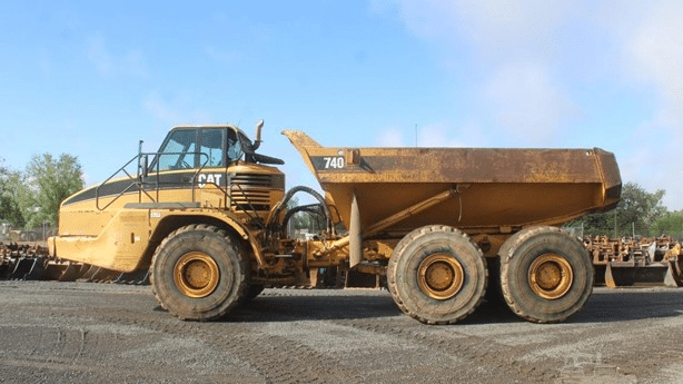 2005 Used Caterpillar 740 Dump Truck