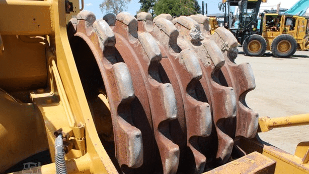 2007 Used Caterpillar 825H Roller Compactors