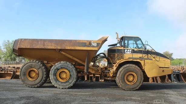 2005 Used Caterpillar 740 Dump Truck