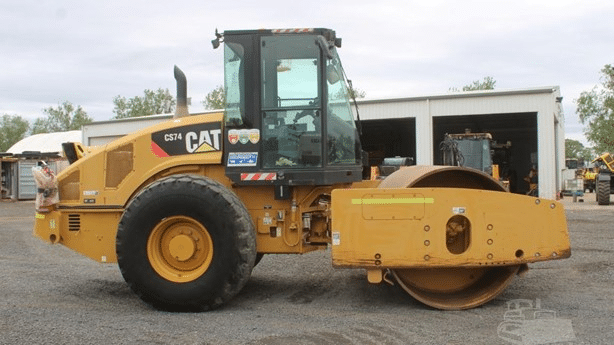 2007 Used Caterpillar CS74 Roller Compactors