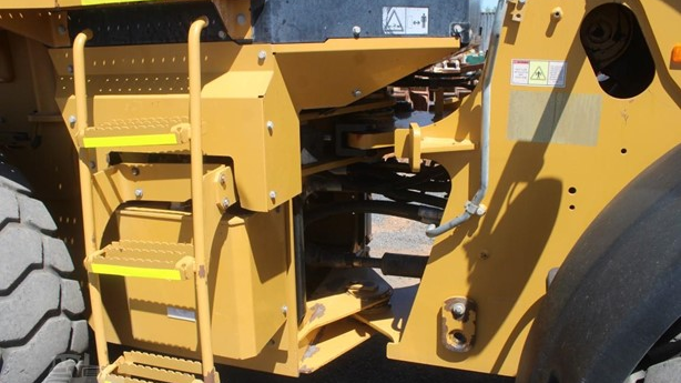 2011 Used Caterpillar 930H Loaders